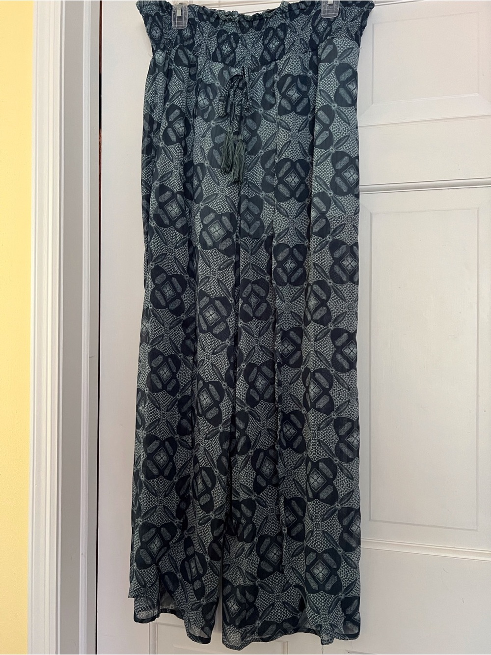 Bohemian style Split-front pants with Navy Geometric Print